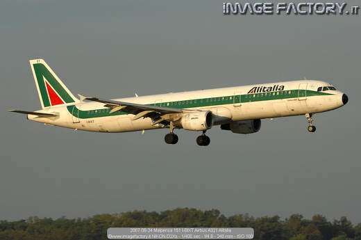 2007-08-24 Malpensa 151 I-BIXT Airbus A321 Alitalia
